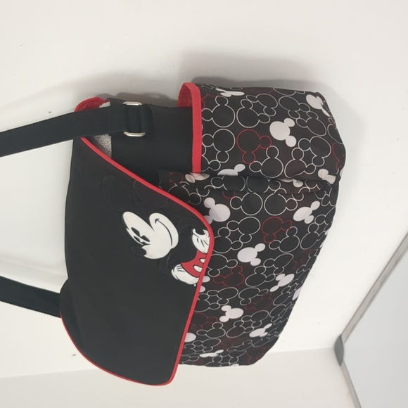 Vintage Mickey Mouse Duffel Bag Red/Black - Picture 3 of 8